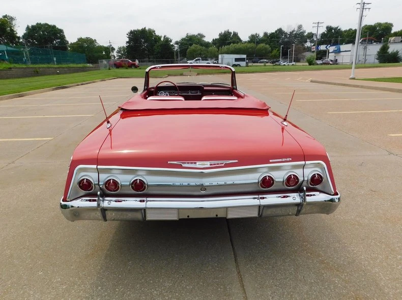 1962 Chevrolet Impala SS 3rd Gen - Image 10 of 31
