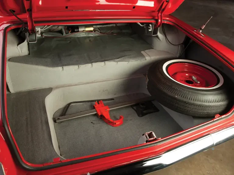 1962 Chevrolet Impala 3rd Gen - Image 23 of 24