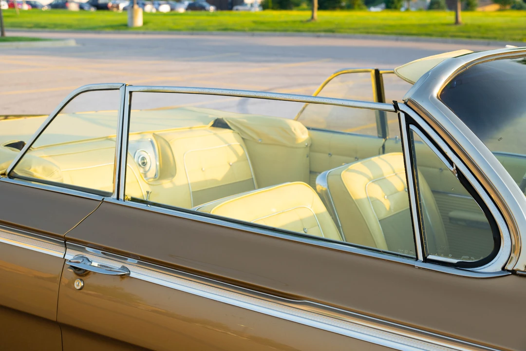 1962 Chevrolet Impala SS 3rd Gen - Image 18 of 31