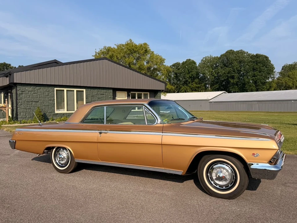 1962 Chevrolet Impala SS 3rd Gen - Image 23 of 31