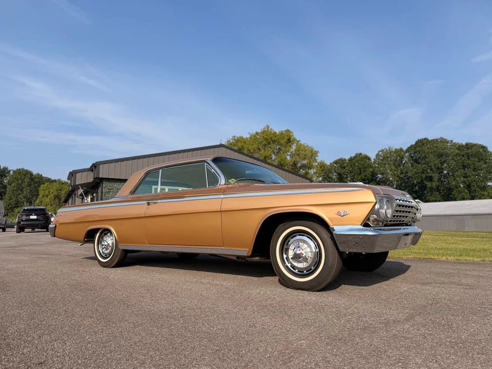 1962 Chevrolet Impala SS 3rd Gen - Image 24 of 31