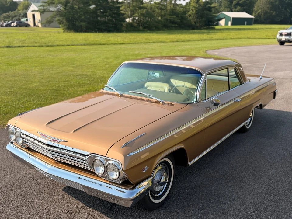 1962 Chevrolet Impala SS 3rd Gen - Image 4 of 31