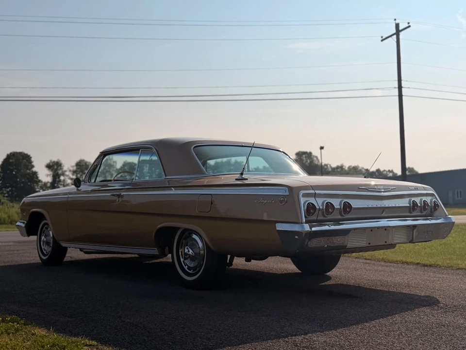 1962 Chevrolet Impala SS 3rd Gen - Image 11 of 31