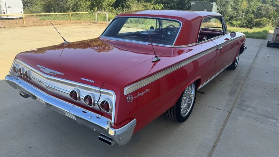 1962 Chevrolet Impala SS 3rd Gen - Image 10 of 19