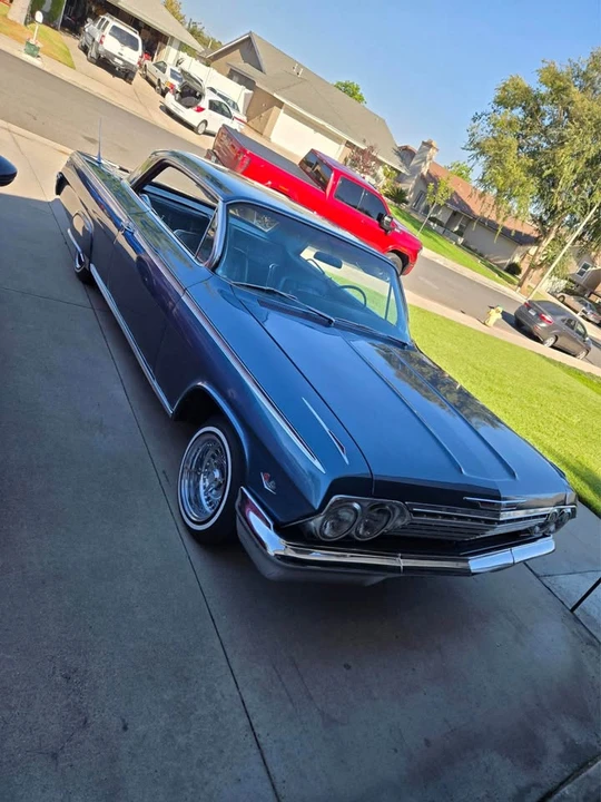 1962 Chevrolet Impala SS 3rd Gen - Image 5 of 15