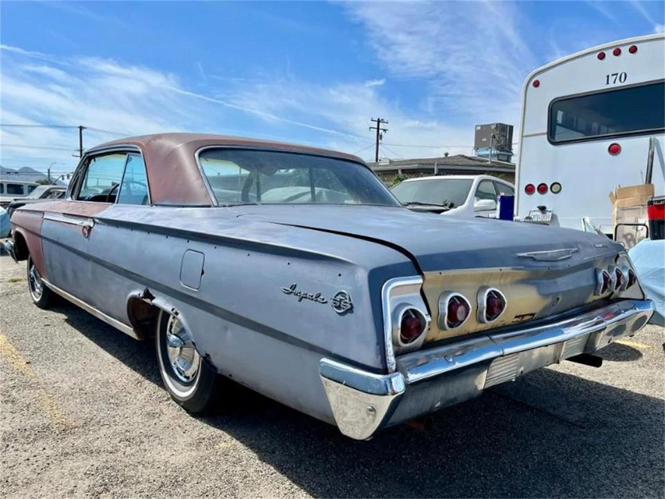 1962 Chevrolet Impala SS 3rd Gen - Image 4 of 23