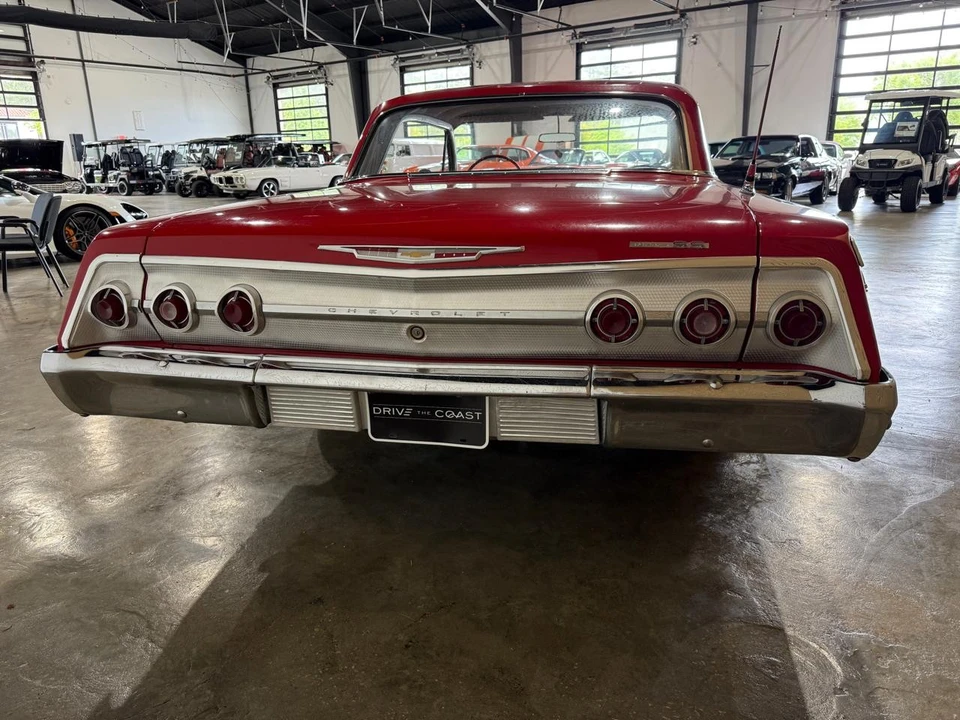1962 Chevrolet Impala SS 3rd Gen - Image 11 of 31