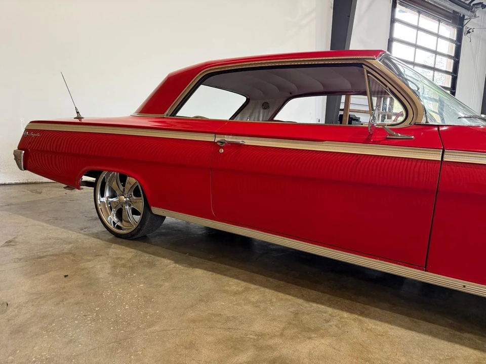 1962 Chevrolet Impala SS 3rd Gen - Image 10 of 31