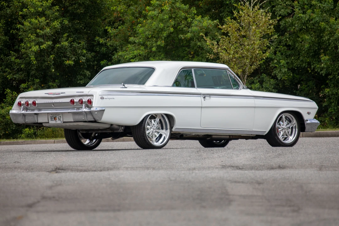 1962 Chevrolet Impala SS 3rd Gen - Image 15 of 31