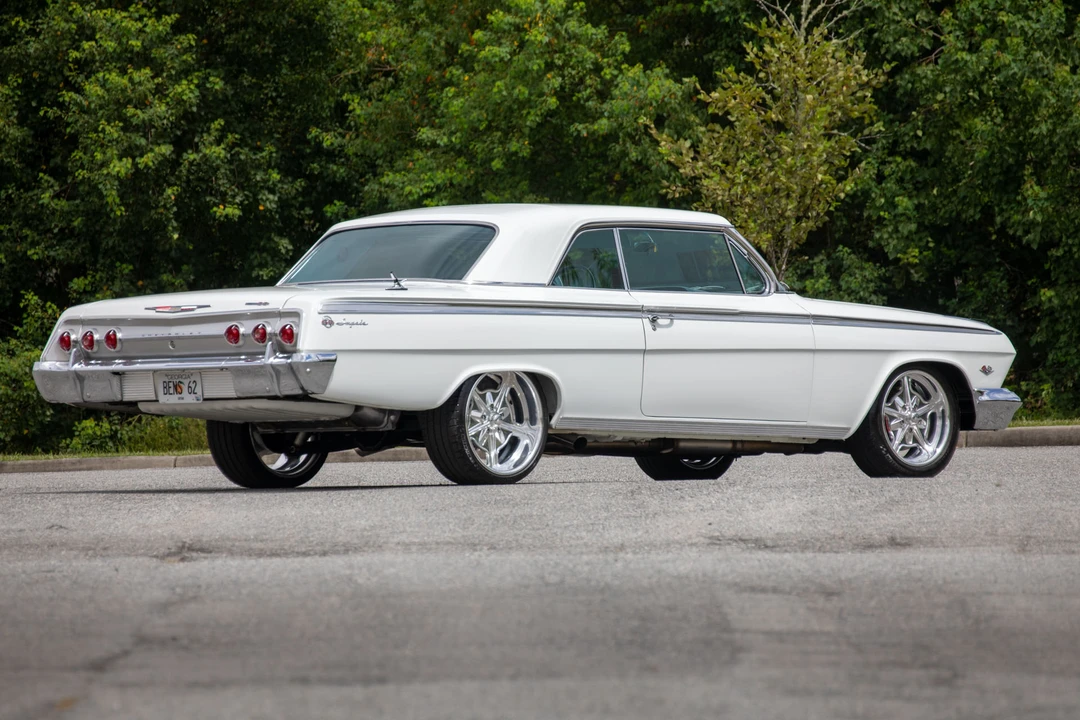 1962 Chevrolet Impala SS 3rd Gen - Image 16 of 31