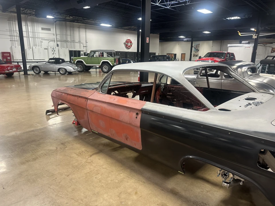 1962 Chevrolet Impala 3rd Gen - Image 14 of 31