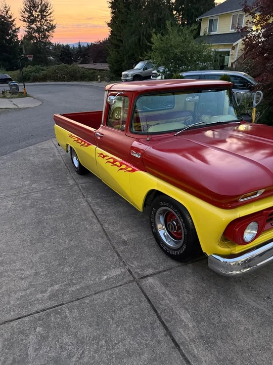 1962 Chevrolet - Image 4 of 10