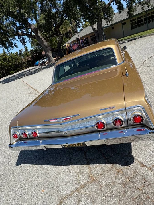 1962 Chevrolet Impala SS 3rd Gen - Image 5 of 20