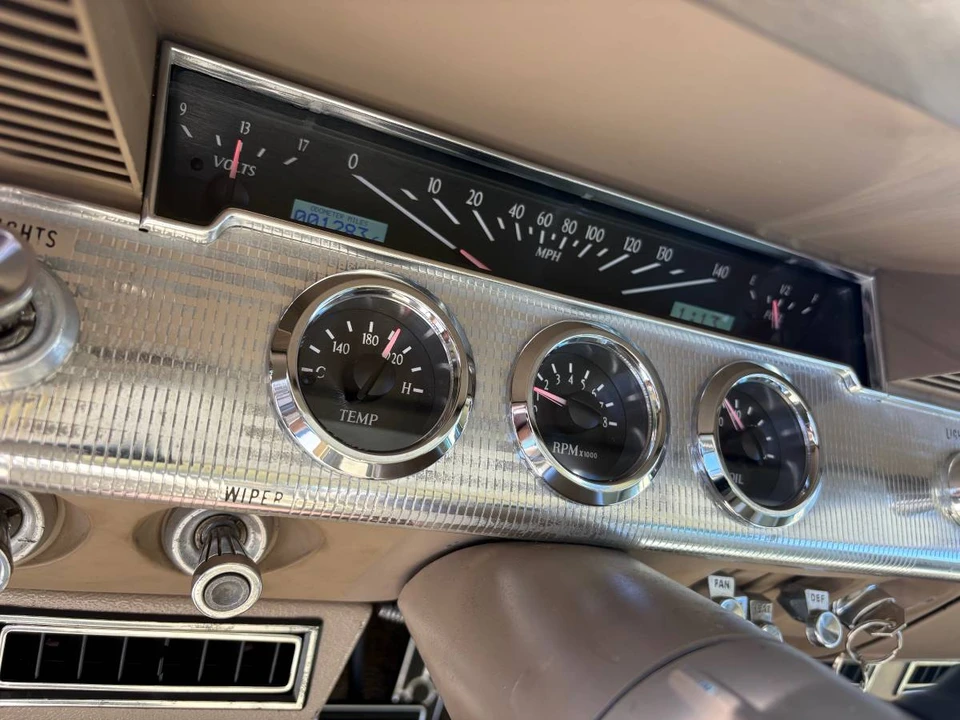 1962 Chevrolet Impala SS 3rd Gen - Image 11 of 20