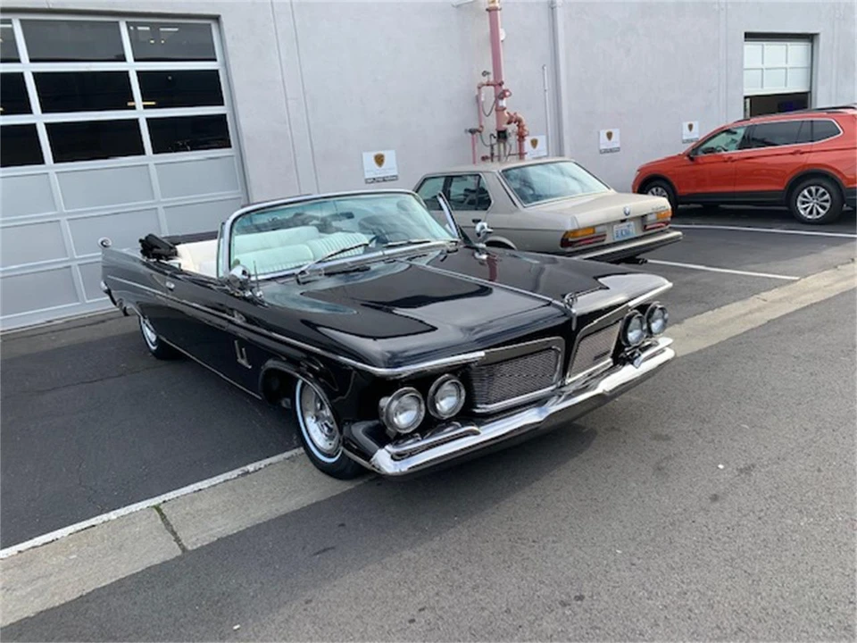 1962 Chrysler Imperial 2nd Gen - Image 10 of 17