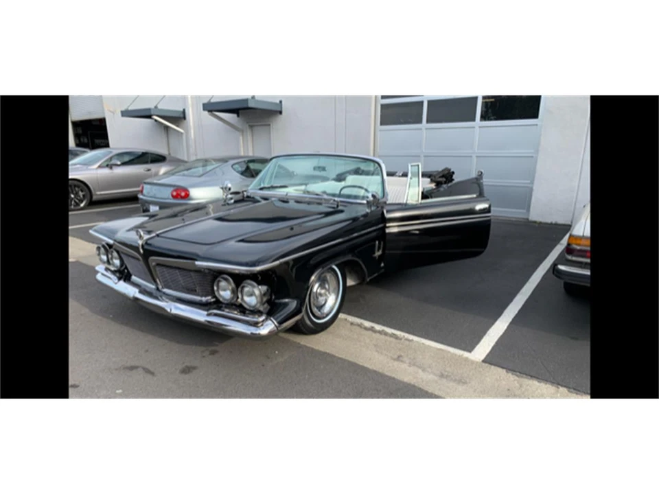 1962 Chrysler Imperial 2nd Gen - Image 11 of 17