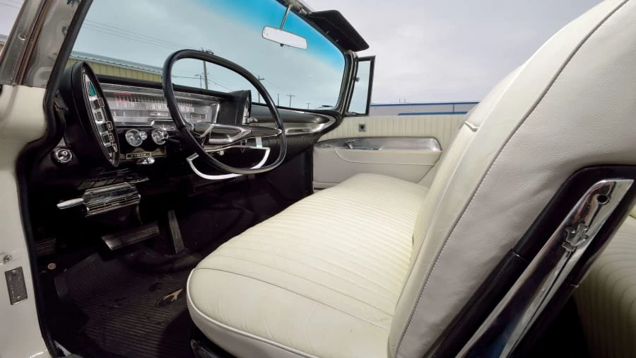 1962 Chrysler Imperial 2nd Gen - Image 4 of 20