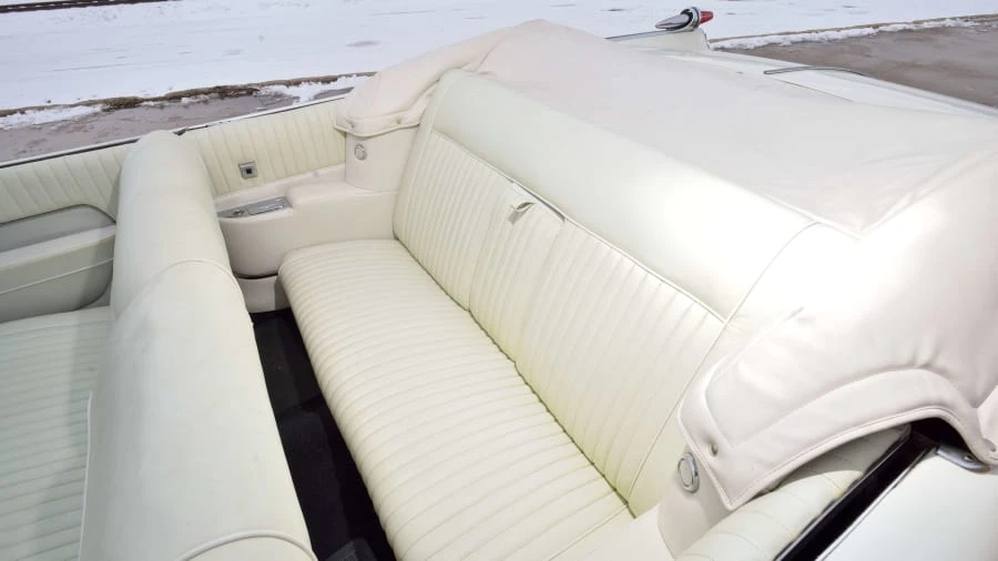1962 Chrysler Imperial 2nd Gen - Image 18 of 20