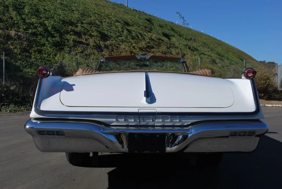 1962 Chrysler Imperial 2nd Gen - Image 4 of 7