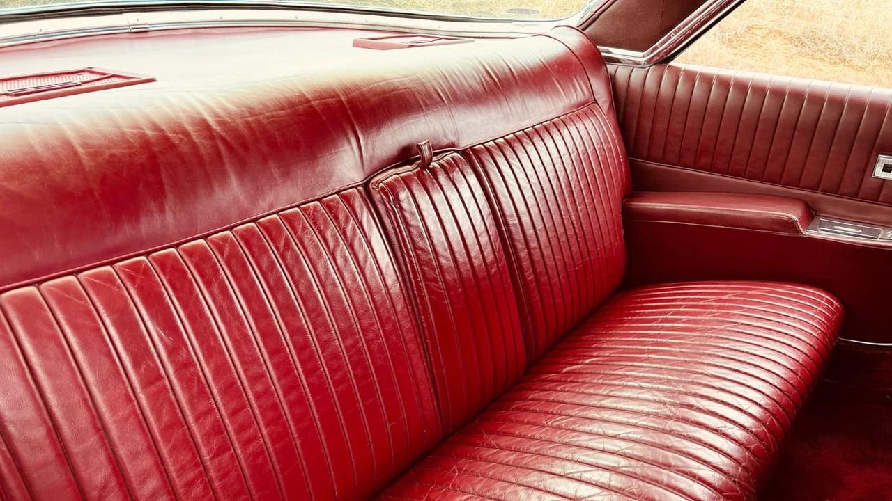 1962 Chrysler Imperial 2nd Gen - Image 7 of 15