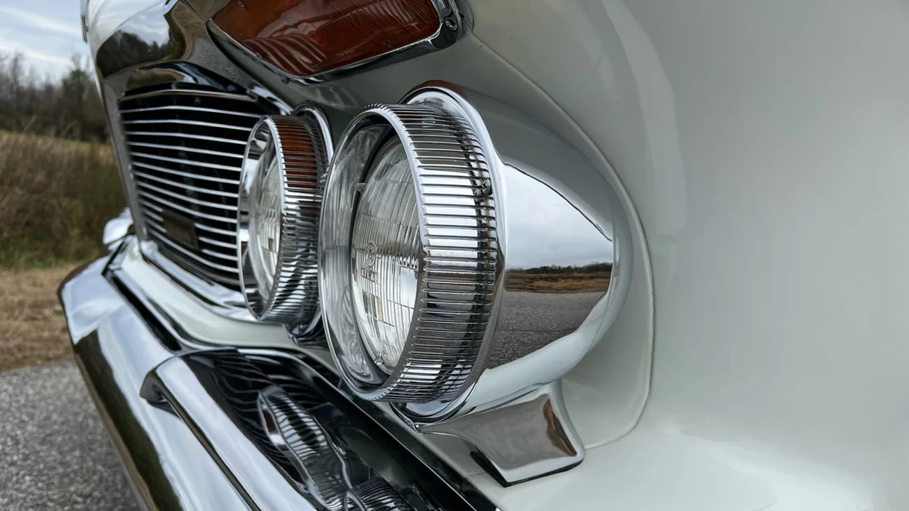 1962 Chrysler Imperial 2nd Gen - Image 15 of 15
