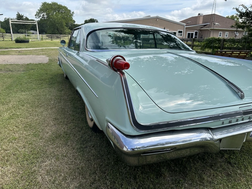 1962 Chrysler Imperial 2nd Gen - Image 7 of 23