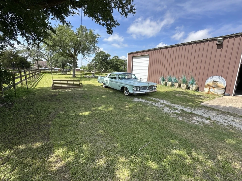 1962 Chrysler Imperial 2nd Gen - Image 2 of 23