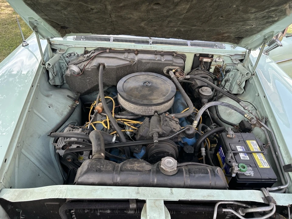 1962 Chrysler Imperial 2nd Gen - Image 22 of 23