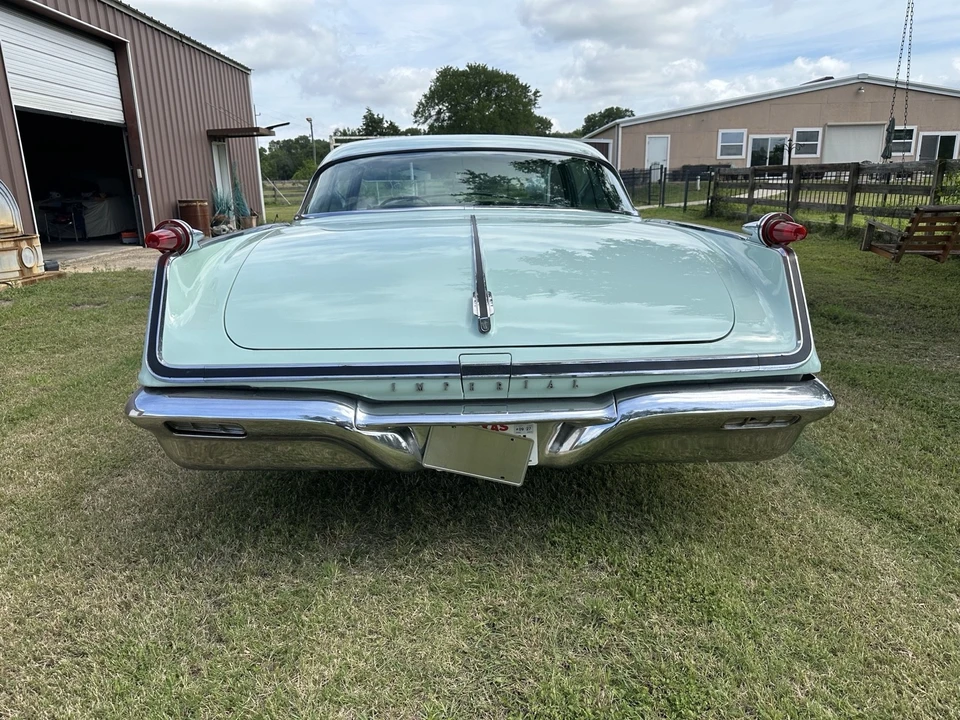 1962 Chrysler Imperial 2nd Gen - Image 10 of 23