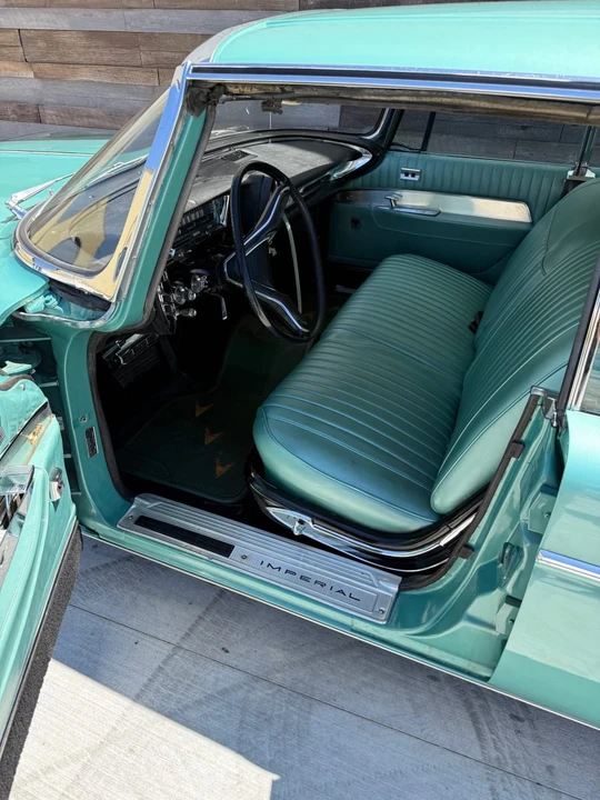1962 Chrysler Imperial 2nd Gen - Image 14 of 16