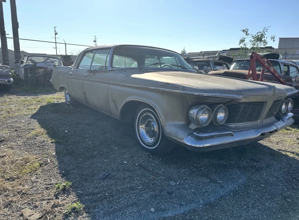 1962 Chrysler Imperial 2nd Gen - Image 3 of 13