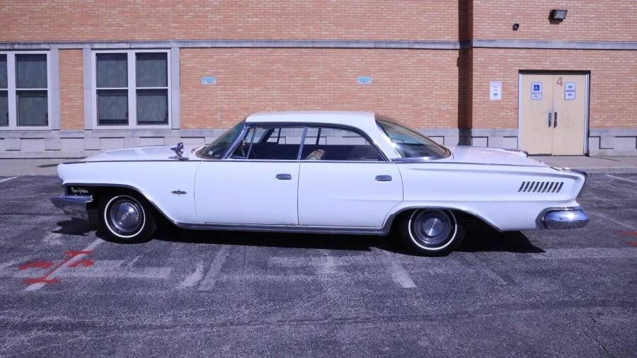 1962 Chrysler New Yorker - Image 2 of 10