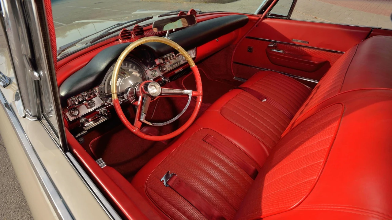1962 Chrysler New Yorker - Image 4 of 31