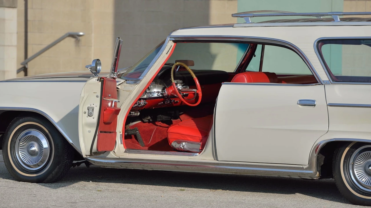 1962 Chrysler New Yorker - Image 17 of 31