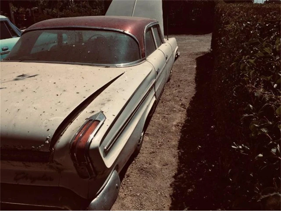 1962 Chrysler Newport - Image 3 of 24