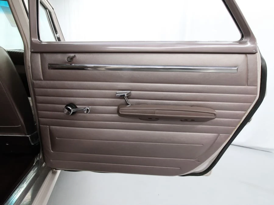 1962 Chrysler Newport - Image 18 of 31