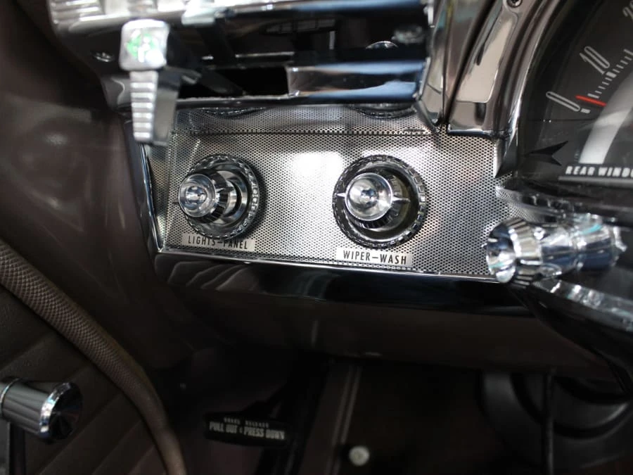 1962 Chrysler Newport - Image 26 of 31