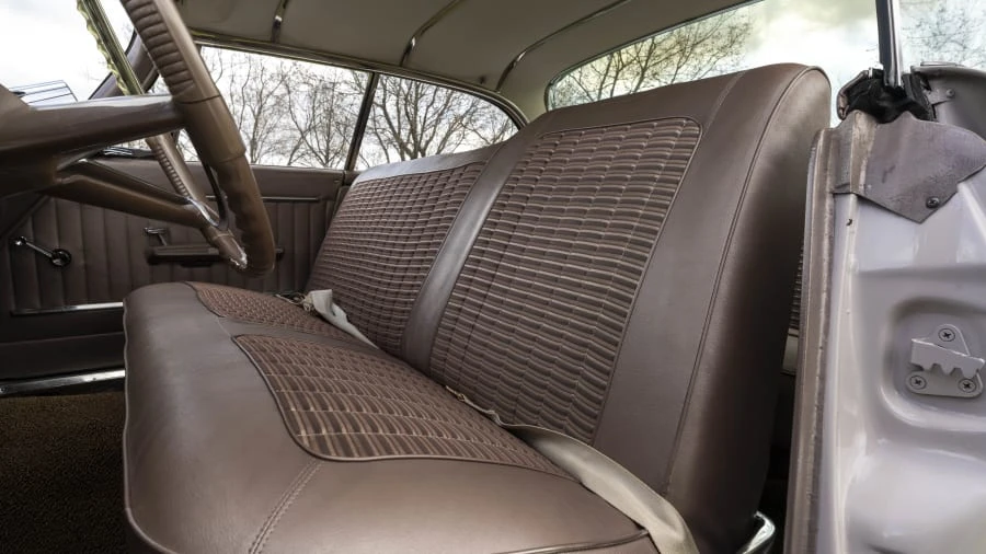 1962 Chrysler - Image 27 of 31