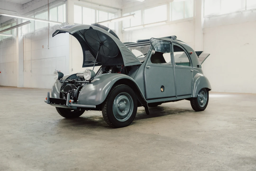 1962 Citroen 2CV Sahara - Image 16 of 31