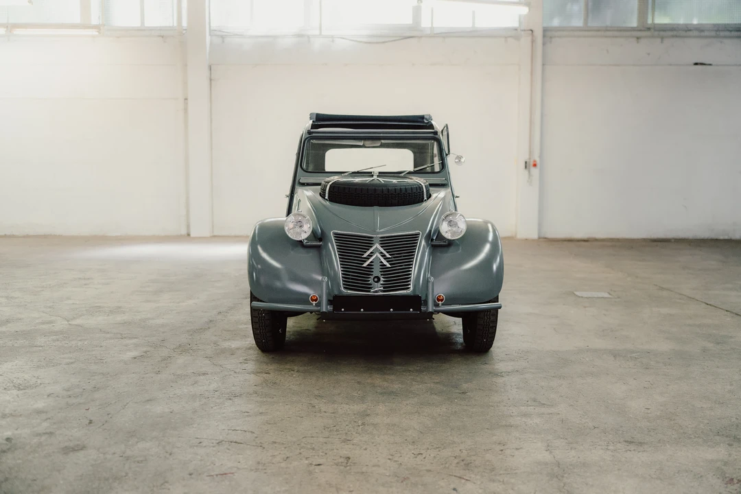 1962 Citroen 2CV Sahara - Image 2 of 31