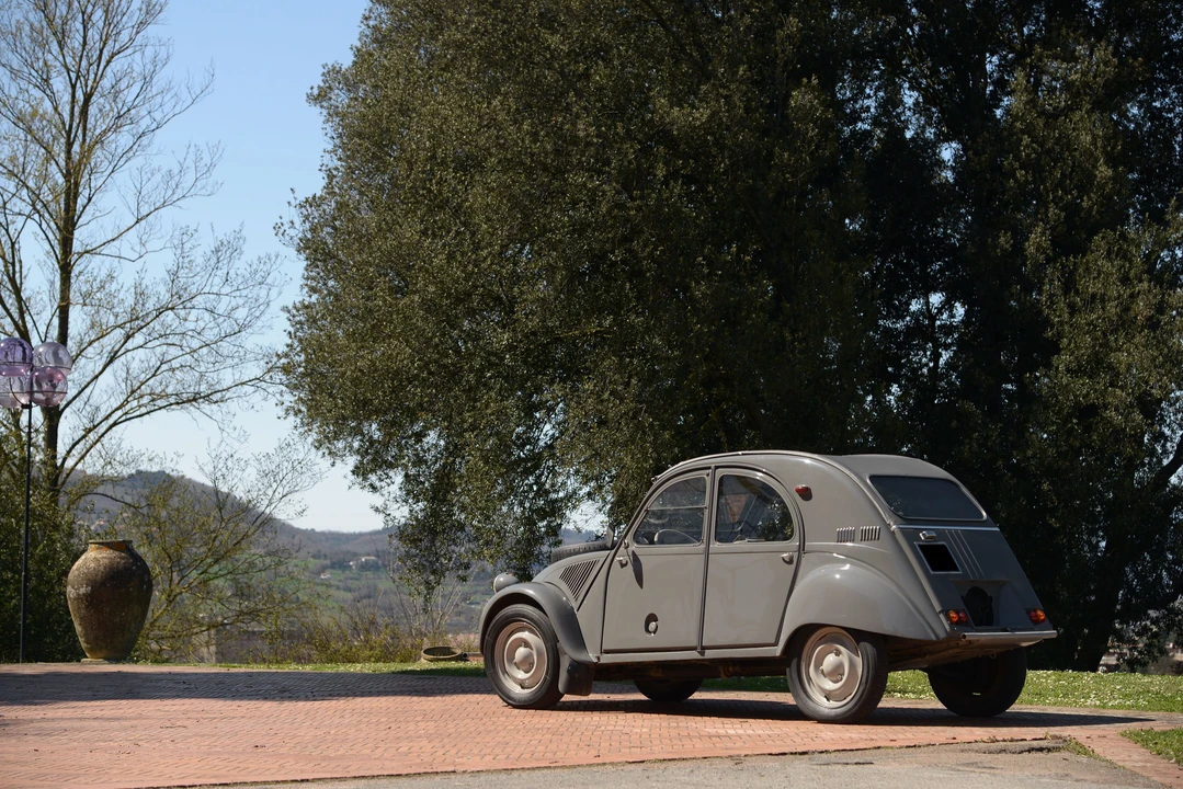 1962 Citroen 2CV Sahara - Image 6 of 31