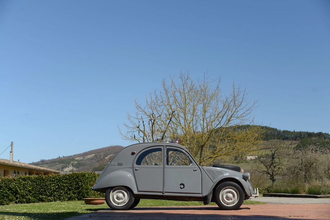 1962 Citroen 2CV Sahara - Image 7 of 31