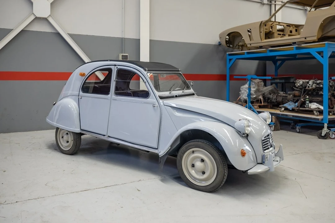 1962 Citroen 2CV - Image 2 of 30
