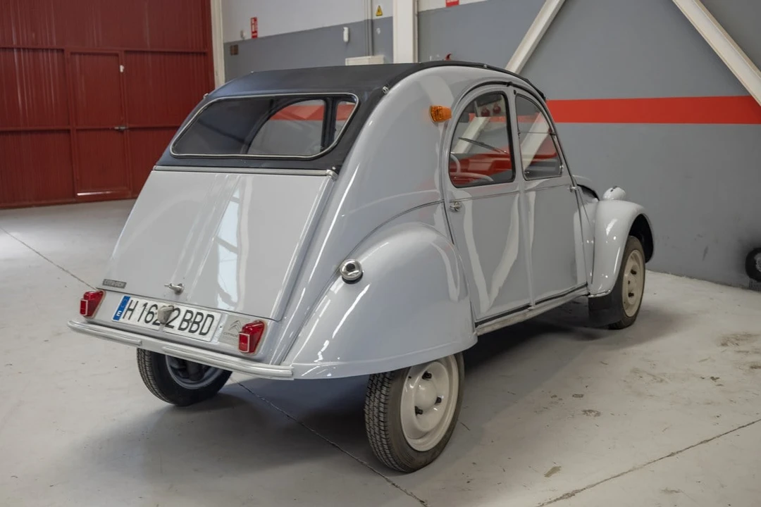 1962 Citroen 2CV - Image 17 of 30