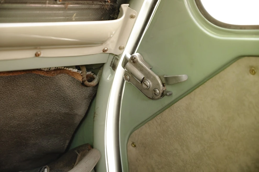 1962 Citroen 2CV - Image 30 of 30