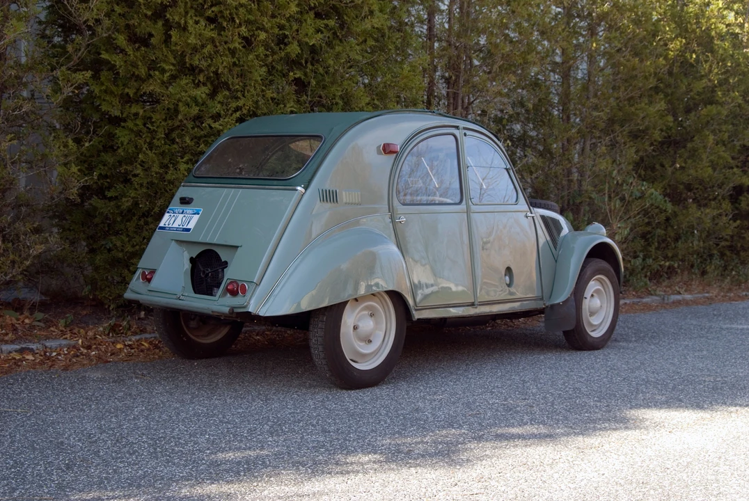 1962 Citroen 2CV Sahara - Image 10 of 11