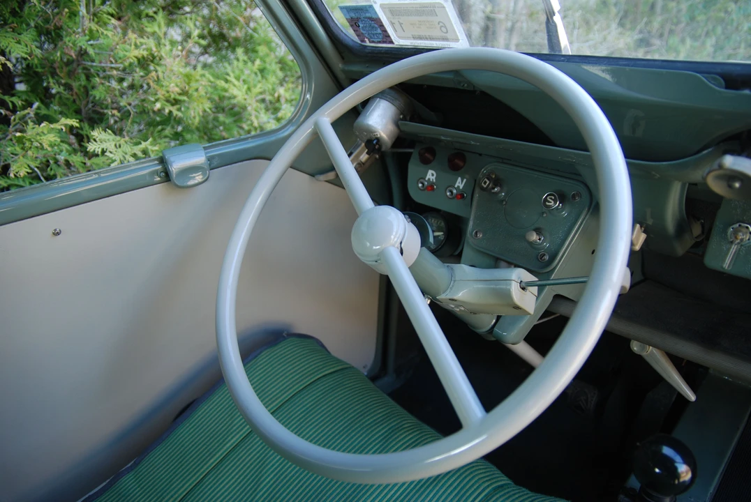 1962 Citroen 2CV Sahara - Image 2 of 11