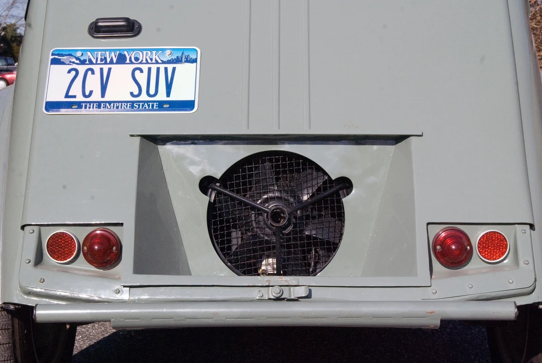 1962 Citroen 2CV Sahara - Image 5 of 11