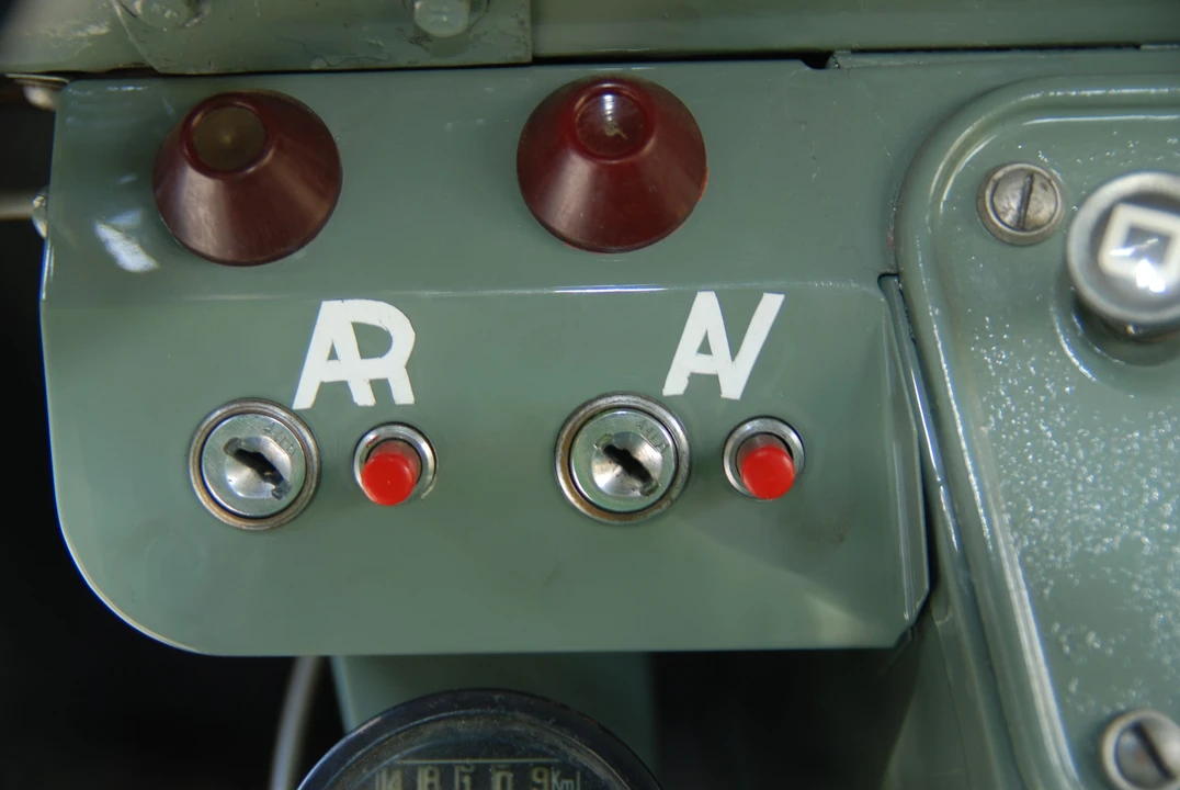 1962 Citroen 2CV Sahara - Image 7 of 11