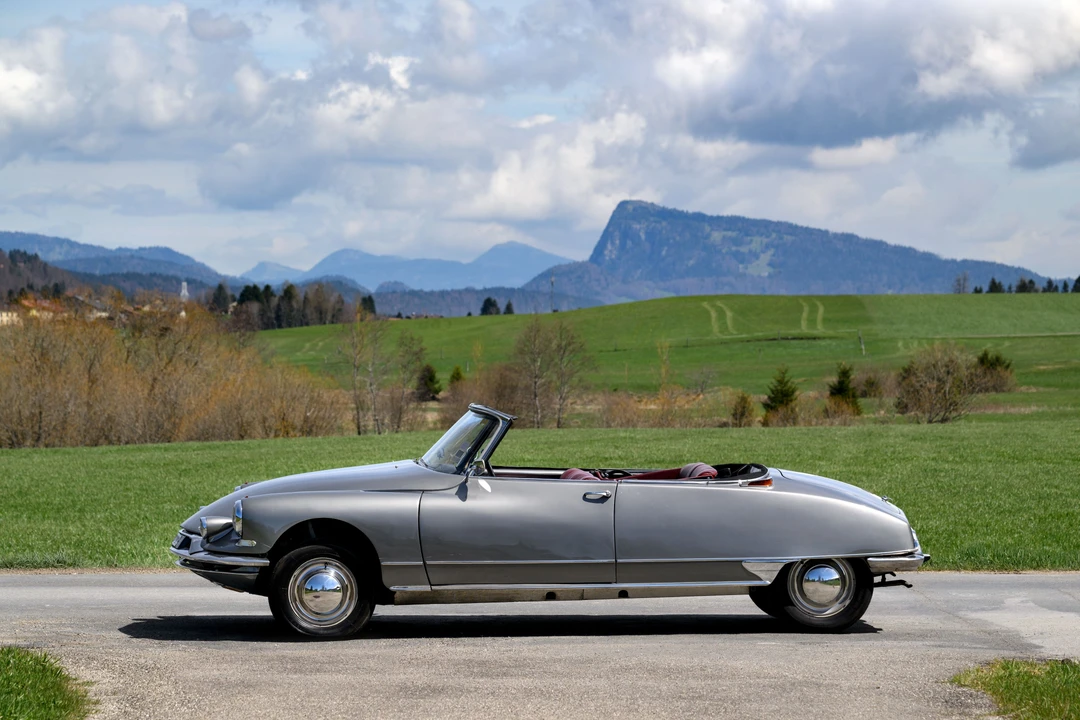 1962 Citroen DS19 - Image 17 of 31